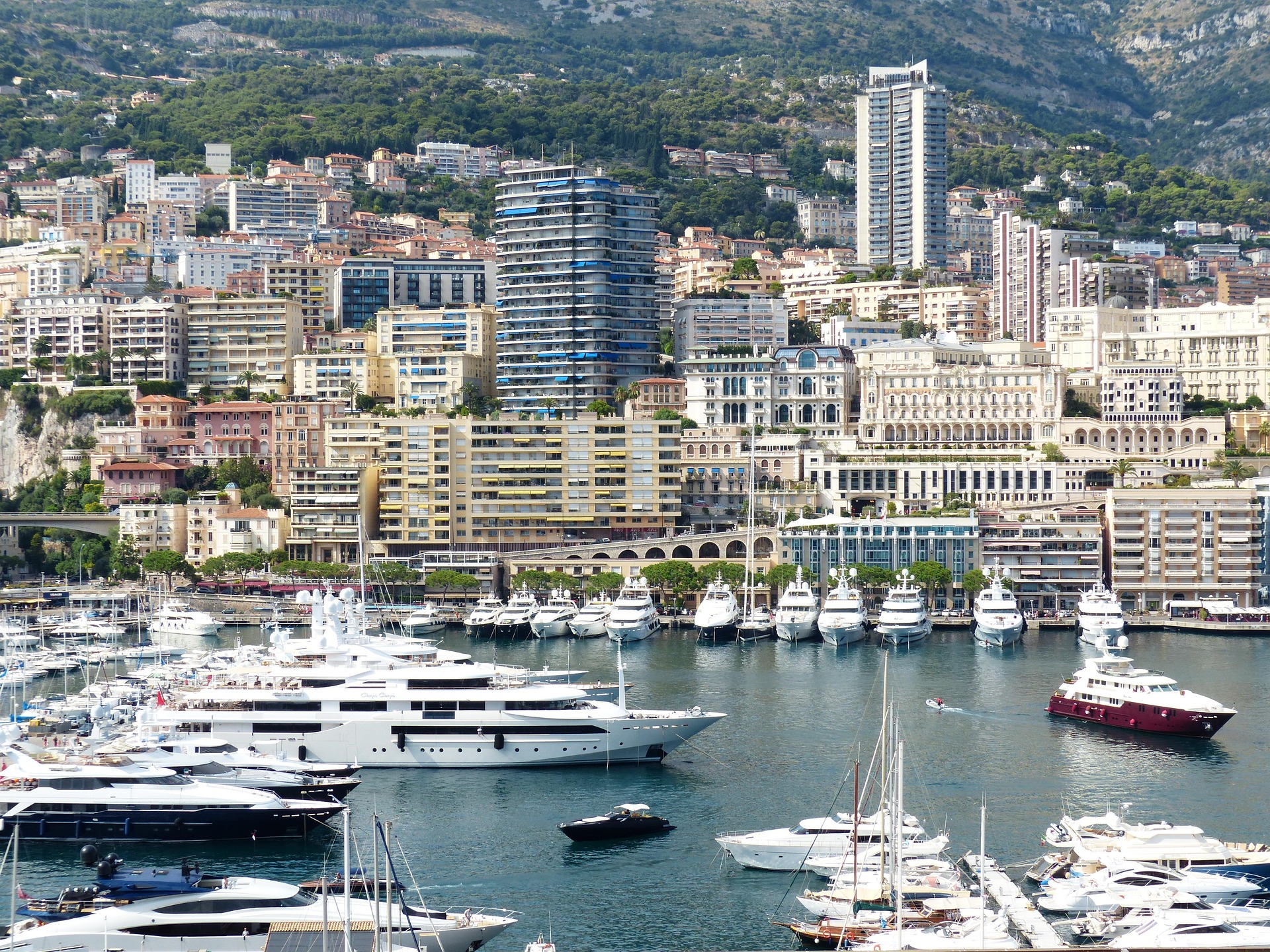 Family Offices à Monaco : guide complet du recrutement dans ce secteur d’exception